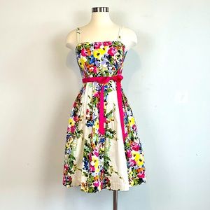 💐Beautiful Jessica Howard Dress